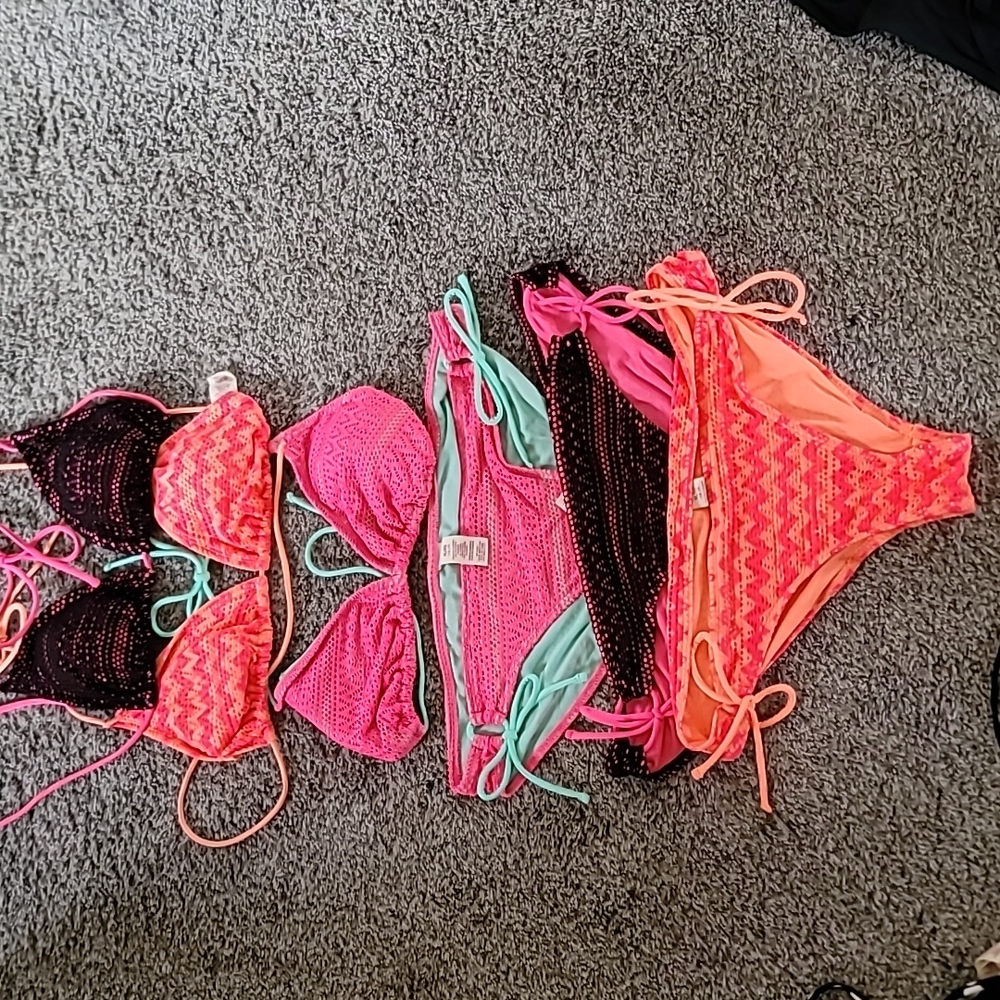 3x STUNNING OP CROCHET CHEVRON NEON STRING BIKINIS - Picture 2 of 14